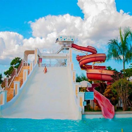 Lacqua Diroma Apartamento Completo Com Fogao, Geladeira, Micro-Ondas, Piscina 24H, Acomoda Ate 5 Pessoas Caldas Novas Exteriér fotografie